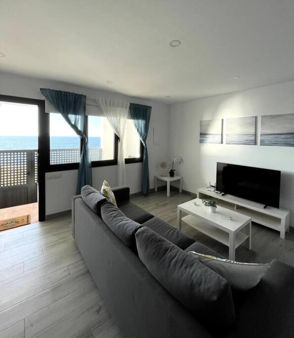 Moderno Apartamento Frente Al Mar بويرتو ذي لا كروز المظهر الخارجي الصورة