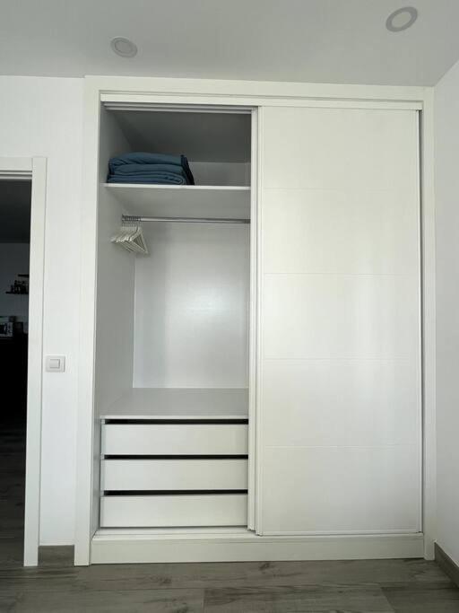 Moderno Apartamento Frente Al Mar بويرتو ذي لا كروز المظهر الخارجي الصورة
